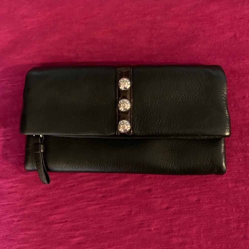 Brighton wallet